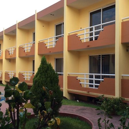 Hotel La Media Luna Inn Huejutla de Reyes ภายนอก รูปภาพ